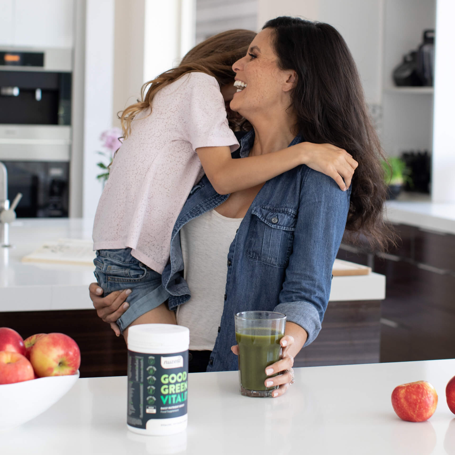 Nuzest Good Green Vitality Superfood drink