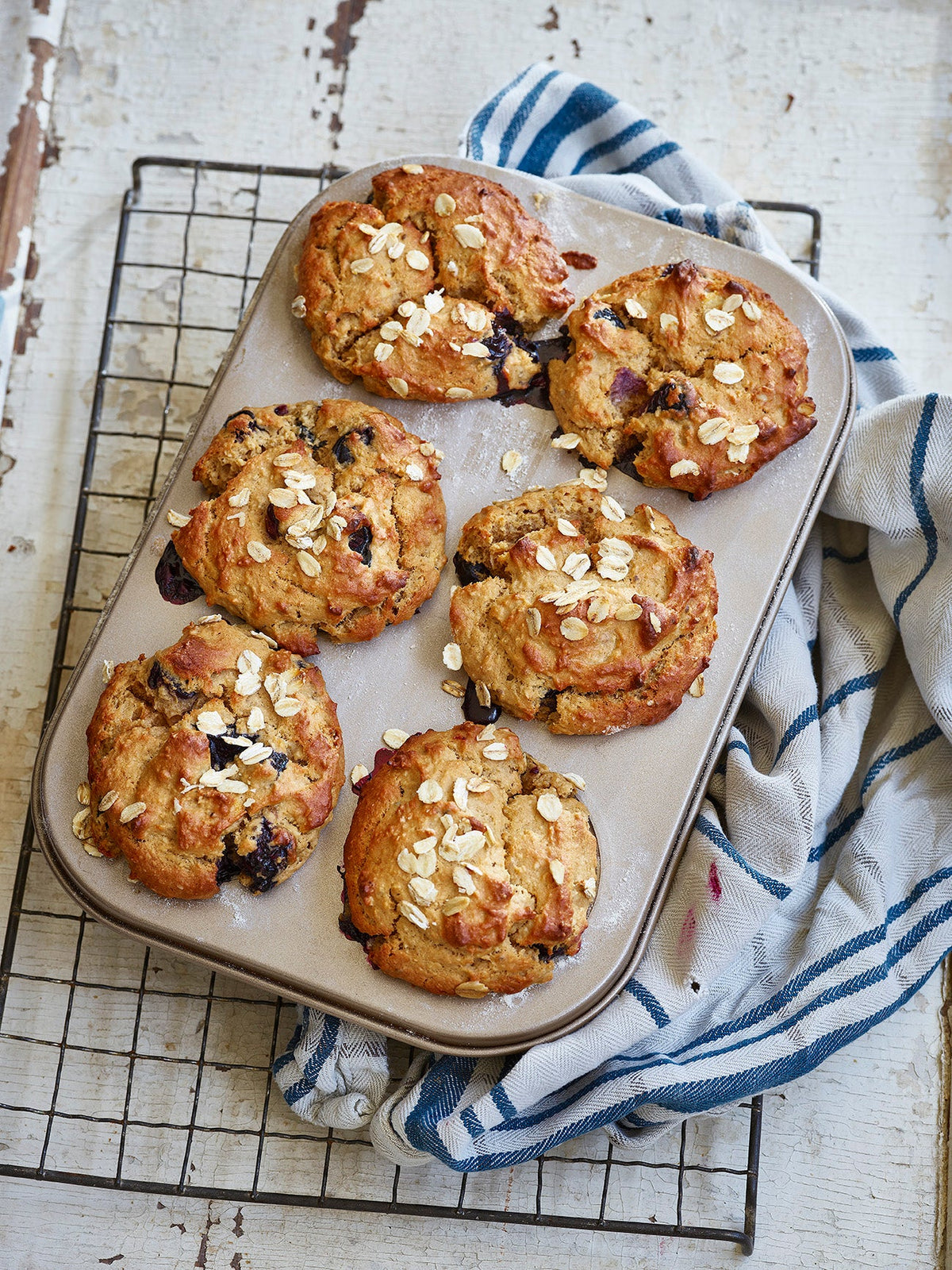 Blueberry Protein-Packed Muffins by Avant-Garde Vegan - Nuzest UK