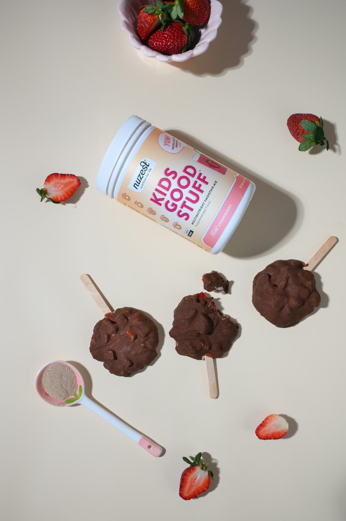 Frozen Strawberry Copycat Dilly Bars - Nuzest UK