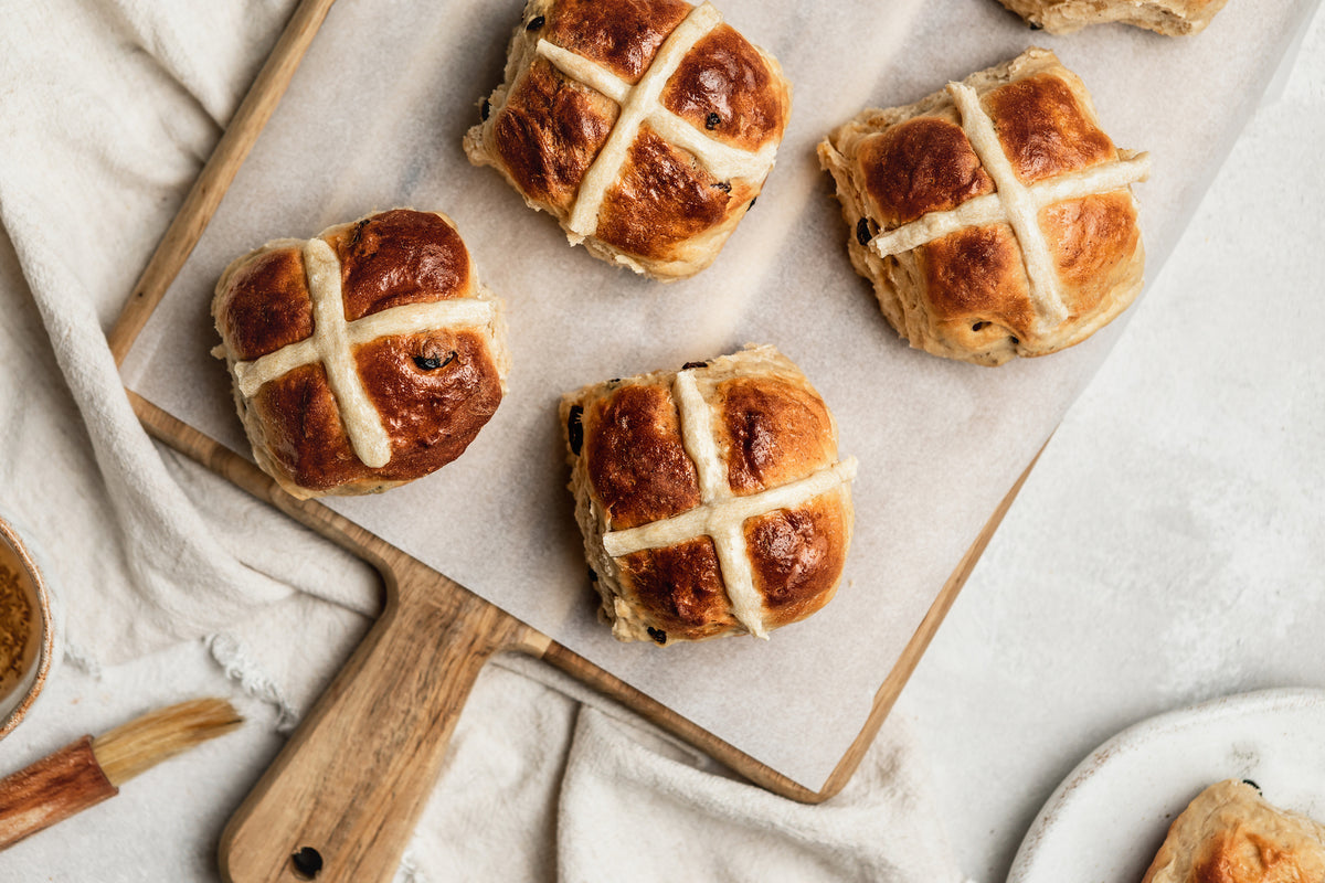 Hot Cross Buns - Nuzest UK